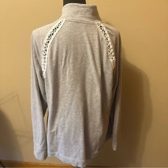 Lilly Pulitzer Gray Boxy Long Sleeve sweatshirt - Picture 5 of 7